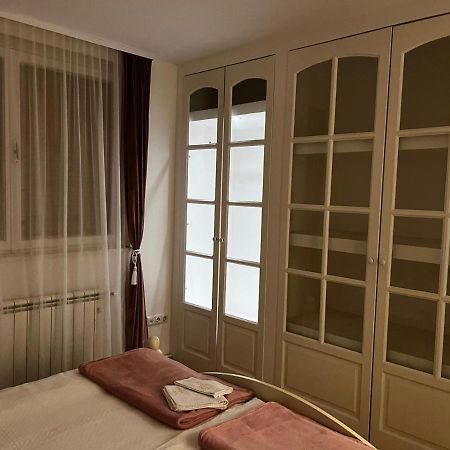 דירות קארלובץ Apartman Gold Maris מראה חיצוני תמונה
