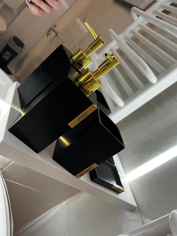 דירות קארלובץ Apartman Gold Maris מראה חיצוני תמונה