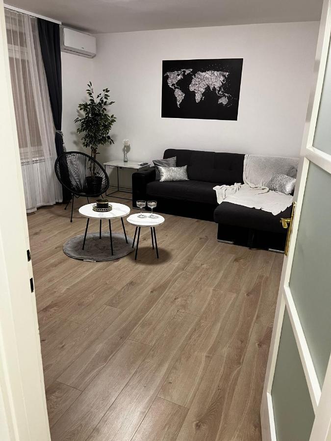 דירות קארלובץ Apartman Gold Maris מראה חיצוני תמונה